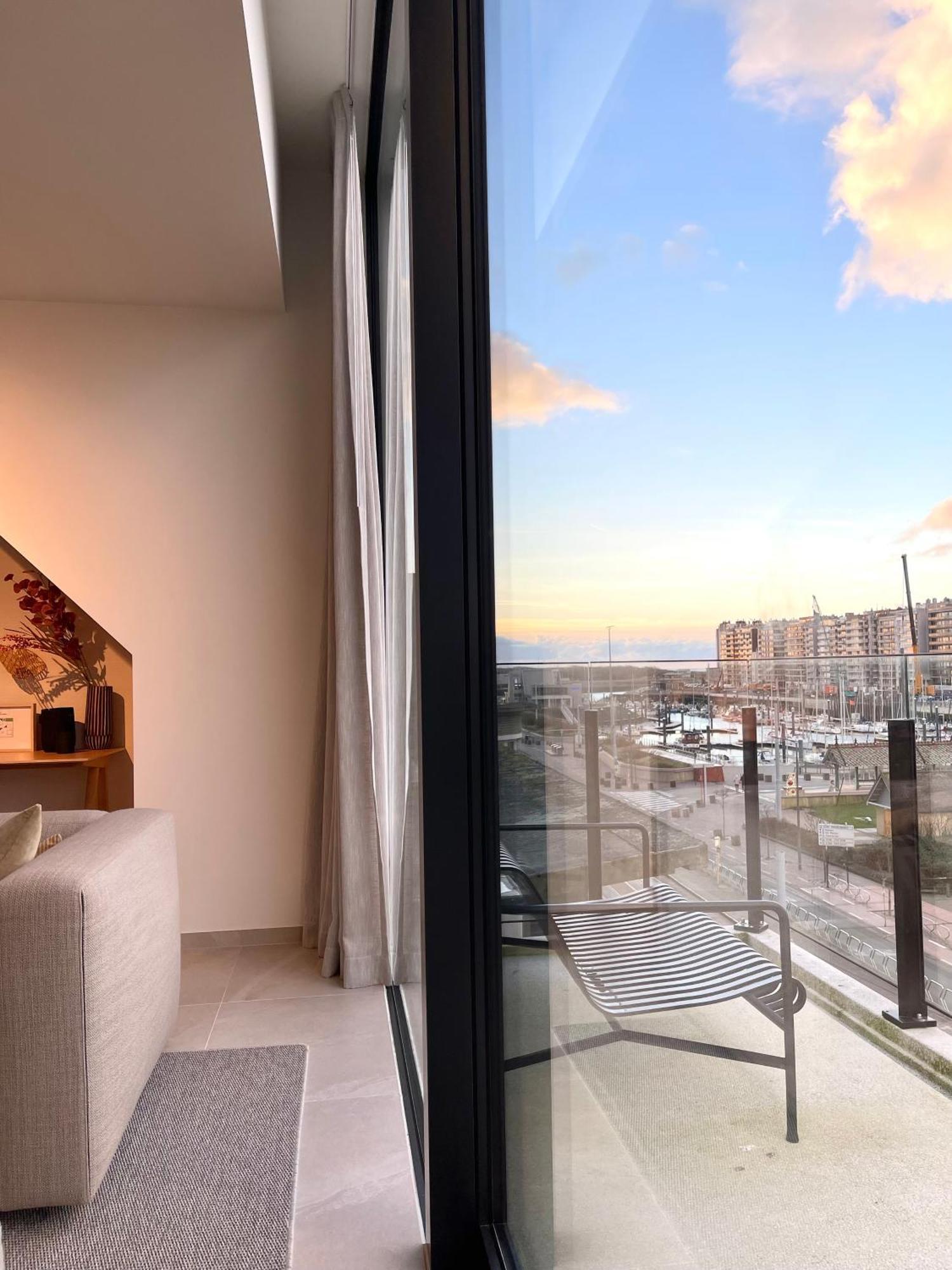Molo Roof - Stylish Penthouse With Marina View Blankenberge Within Walking Distance From The Sea - 15 Km From Bruges Daire Dış mekan fotoğraf